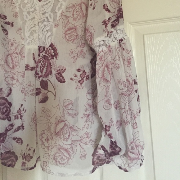 NWOT torrid flower peasant lace blouse - Picture 6 of 14